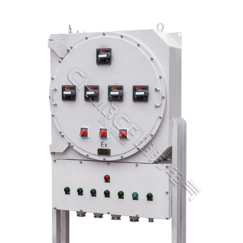 IIC防爆配電箱